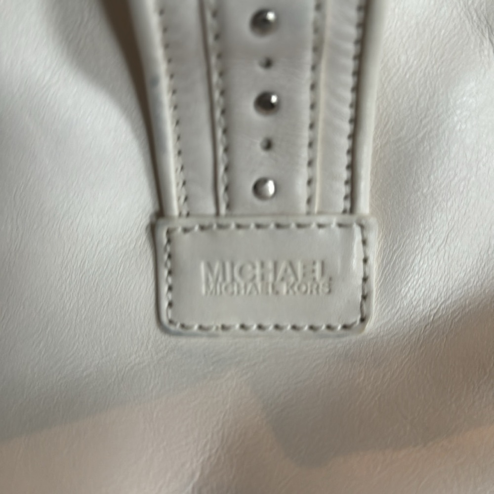 Michael Kors cream hobo bag - Picture 13 of 13